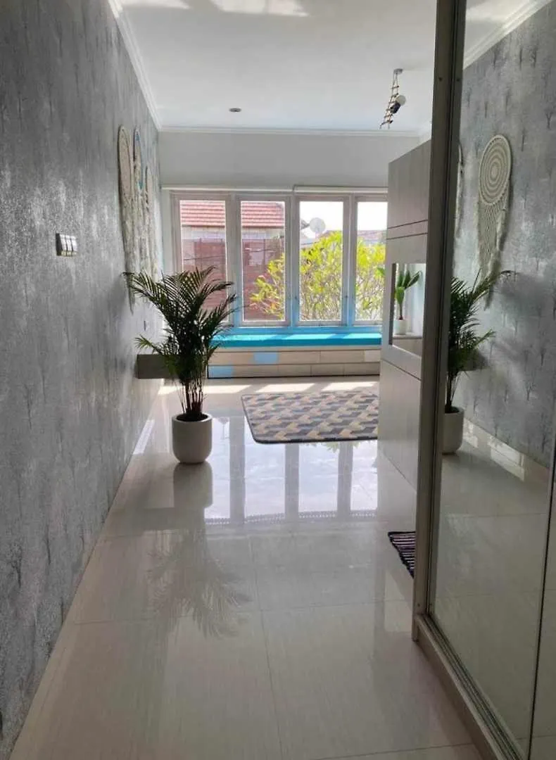 3 Bedrooms Vacation Villa In Semyniak Seminyak